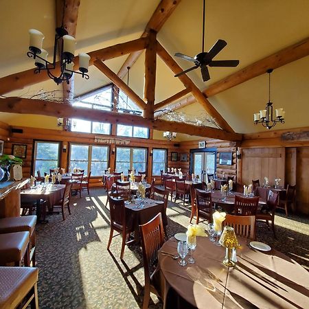 Log Cabin Inn Пари Саунд Екстериор снимка